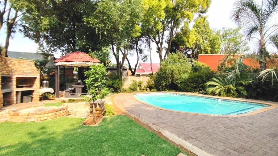3 Bedroom Property for Sale in Vanderbijlpark SE 3 Gauteng