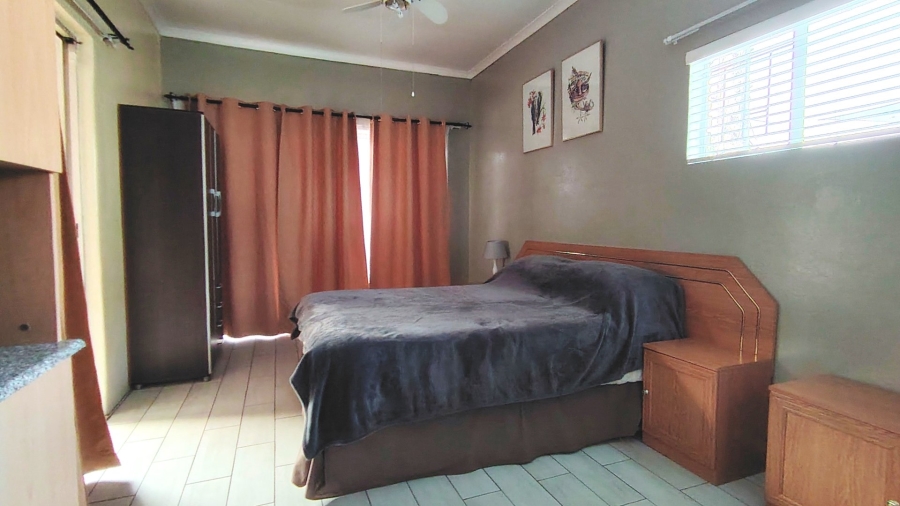 3 Bedroom Property for Sale in Vanderbijlpark SE 3 Gauteng