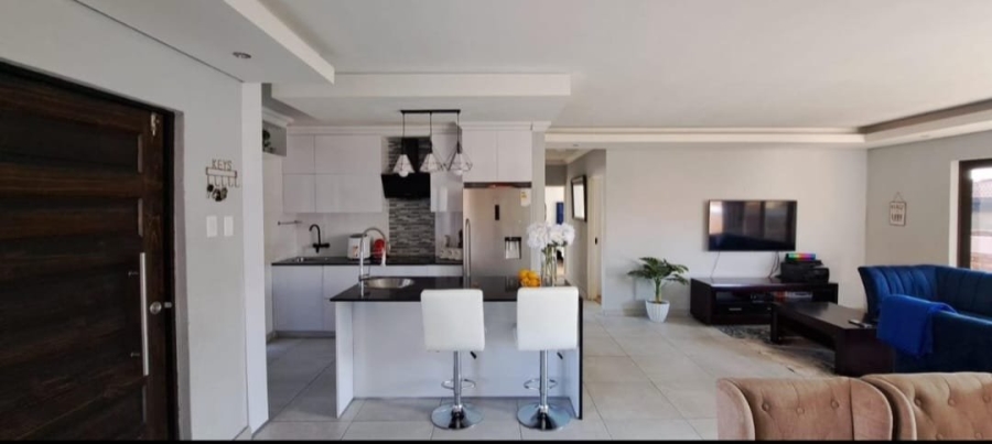 3 Bedroom Property for Sale in Southdowns Estate Gauteng