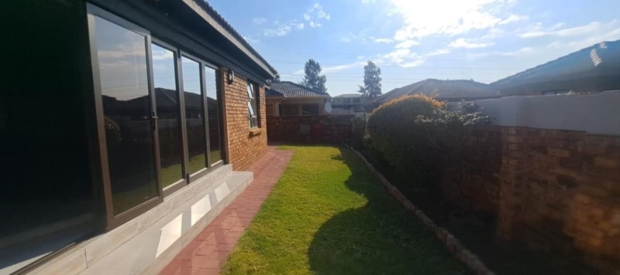 3 Bedroom Property for Sale in Southdowns Estate Gauteng