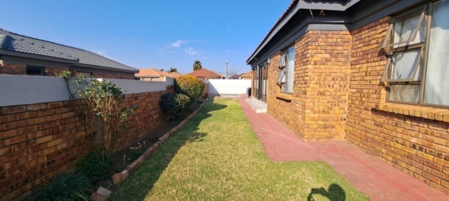 3 Bedroom Property for Sale in Southdowns Estate Gauteng