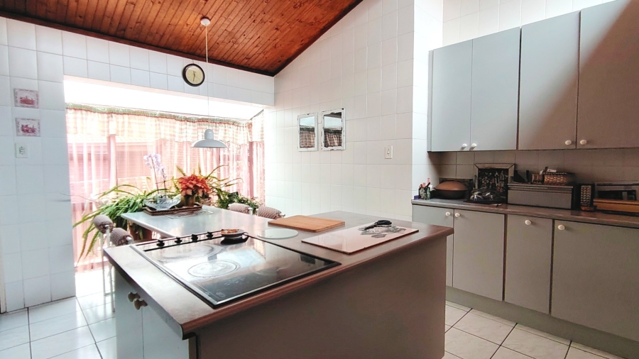 3 Bedroom Property for Sale in Vanderbijlpark SE 3 Gauteng