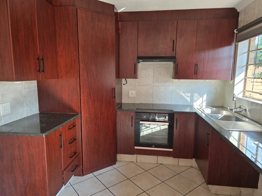 3 Bedroom Property for Sale in Willow Park Manor Gauteng
