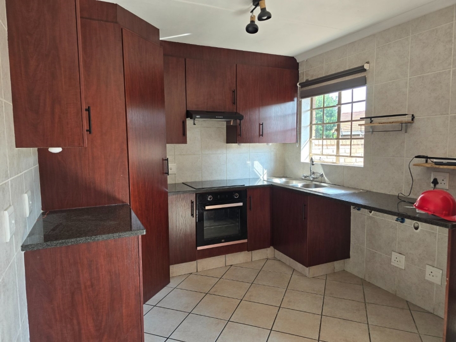 3 Bedroom Property for Sale in Willow Park Manor Gauteng