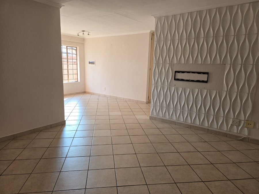 3 Bedroom Property for Sale in Willow Park Manor Gauteng