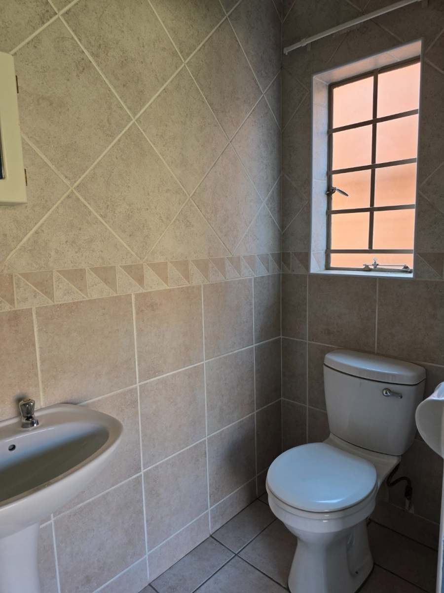 3 Bedroom Property for Sale in Willow Park Manor Gauteng