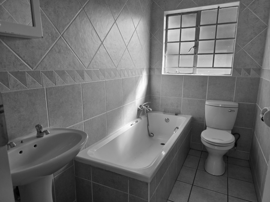 3 Bedroom Property for Sale in Willow Park Manor Gauteng