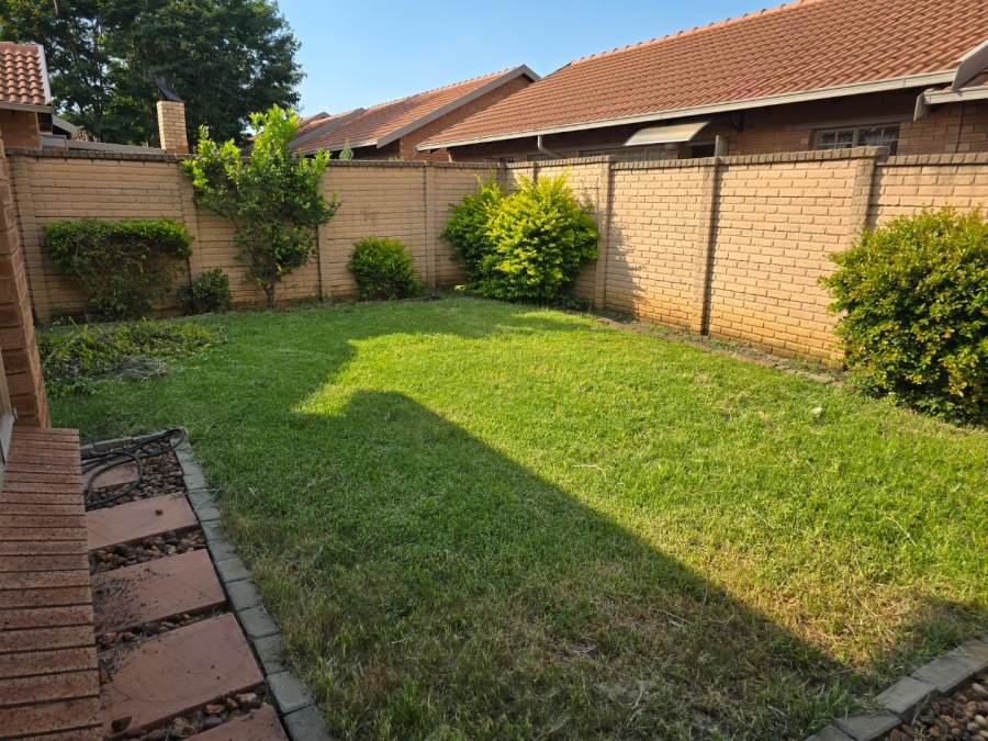 3 Bedroom Property for Sale in Willow Park Manor Gauteng