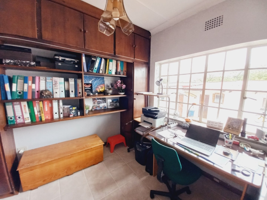 3 Bedroom Property for Sale in Eastleigh Ridge Gauteng