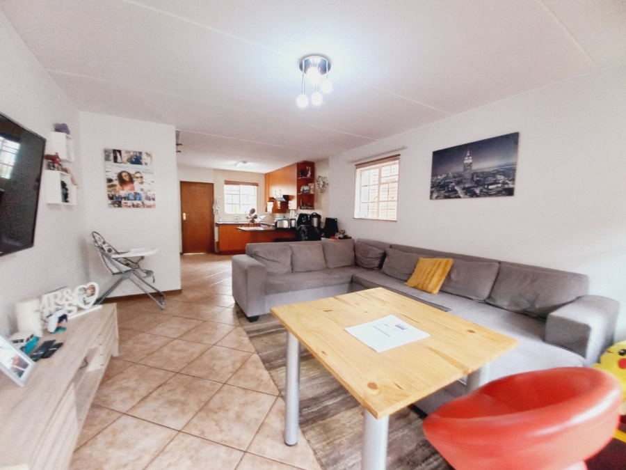 2 Bedroom Property for Sale in Primrose Hill Gauteng