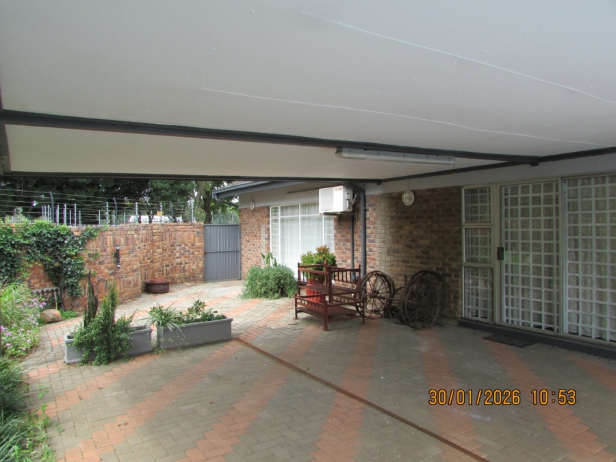 3 Bedroom Property for Sale in Bester Gauteng