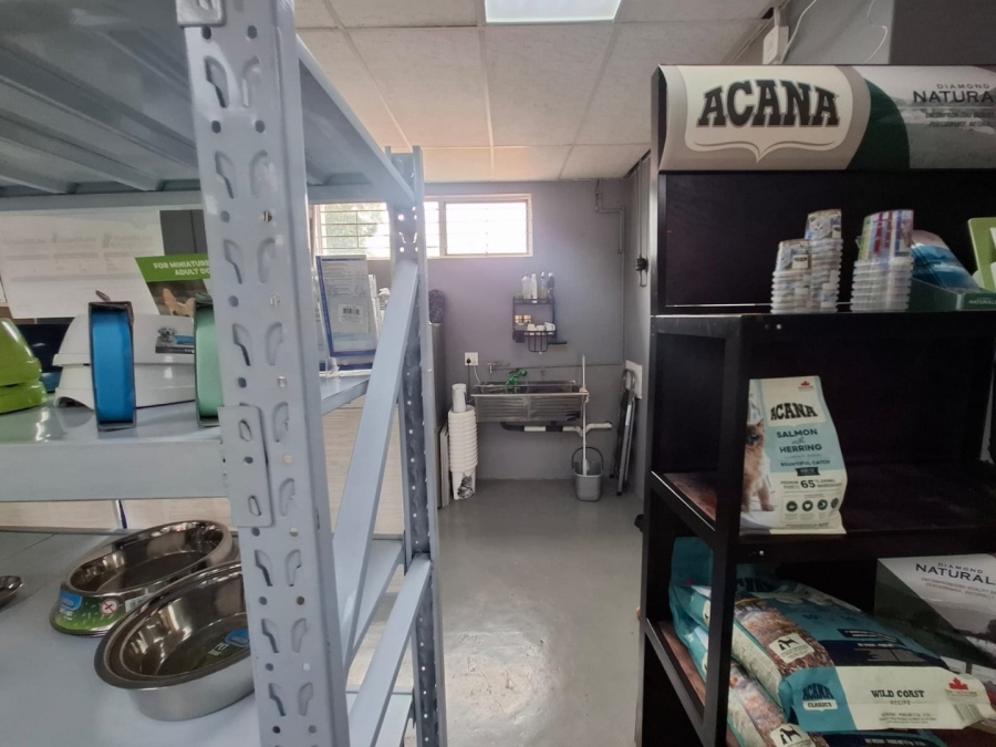 To Let commercial Property for Rent in Garsfontein Gauteng