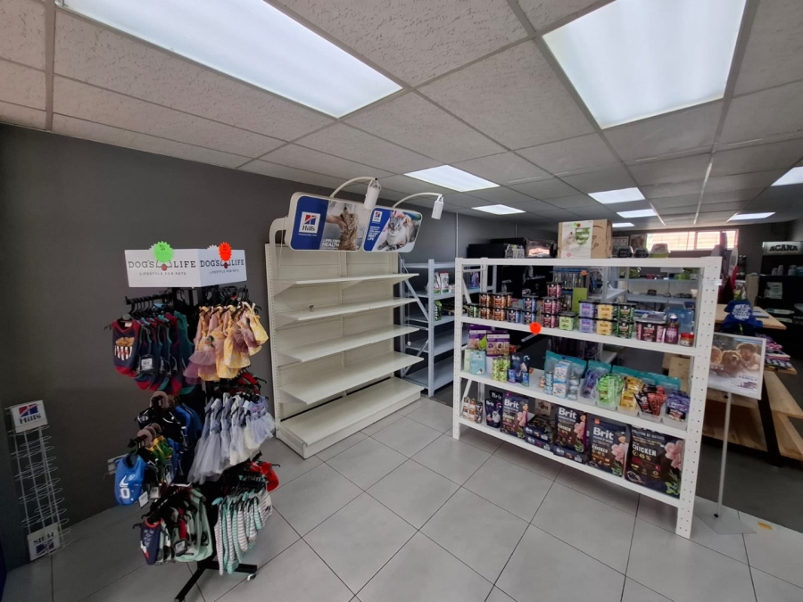 To Let commercial Property for Rent in Garsfontein Gauteng