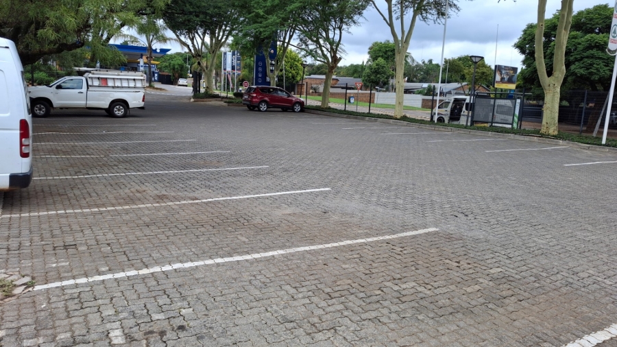 To Let commercial Property for Rent in Garsfontein Gauteng