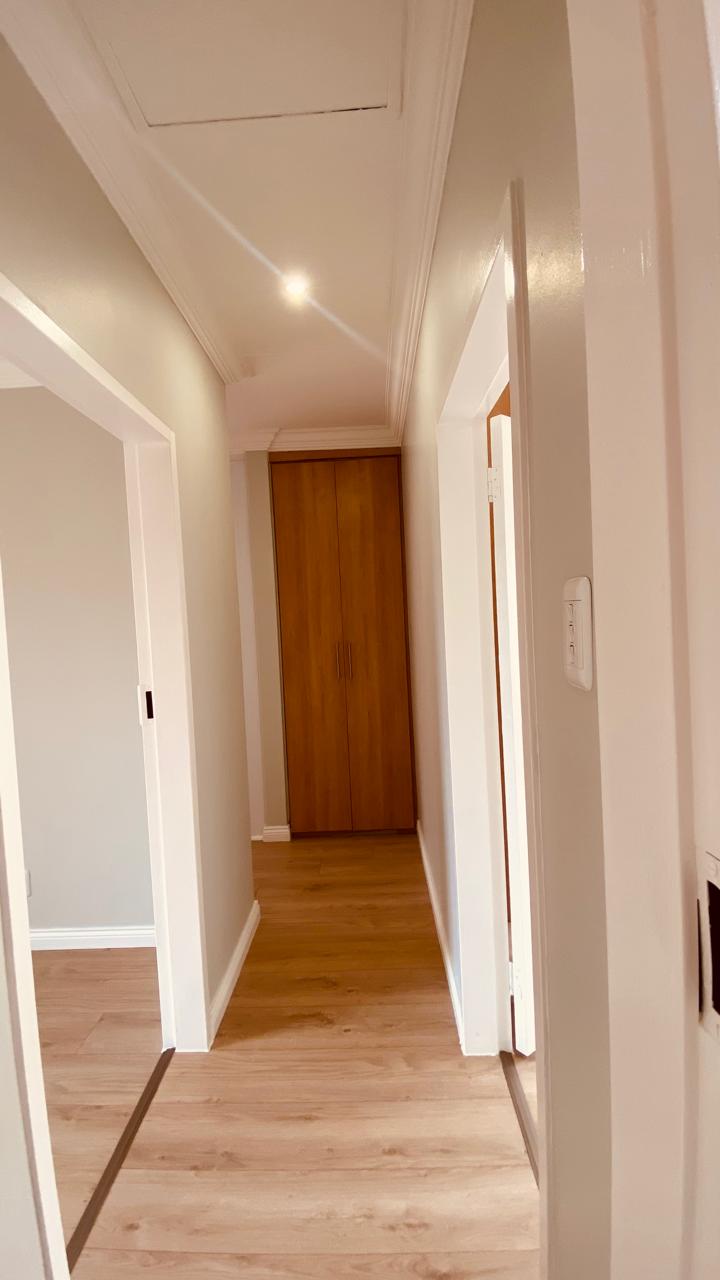 2 Bedroom Property for Sale in Rooihuiskraal North Gauteng