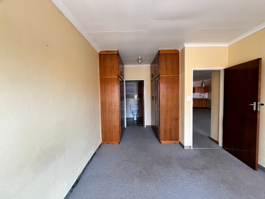 Bedroom Property for Sale in Three Rivers Gauteng