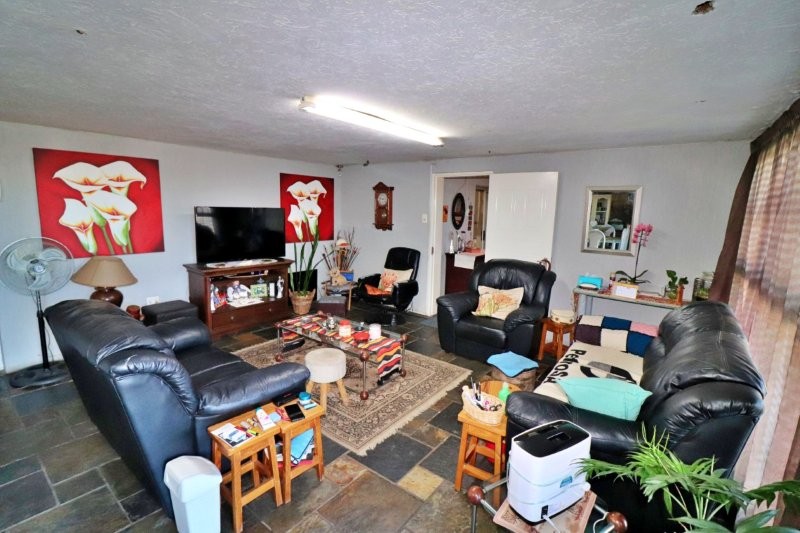  Bedroom Property for Sale in Sunnyridge Gauteng