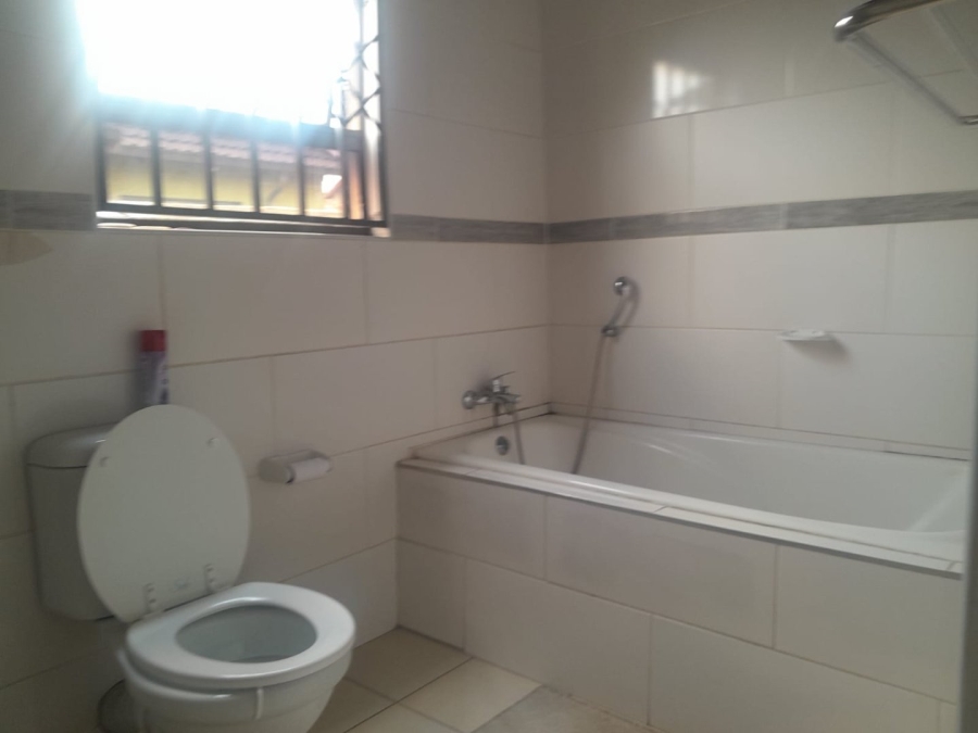 3 Bedroom Property for Sale in Dawn Park Gauteng