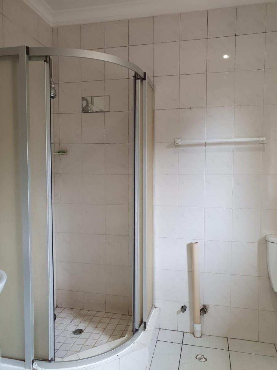 To Let 3 Bedroom Property for Rent in Buurendal Gauteng