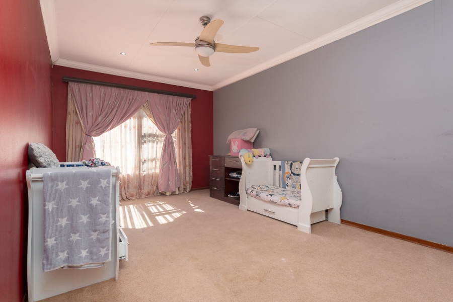 To Let 4 Bedroom Property for Rent in Meyersdal Gauteng