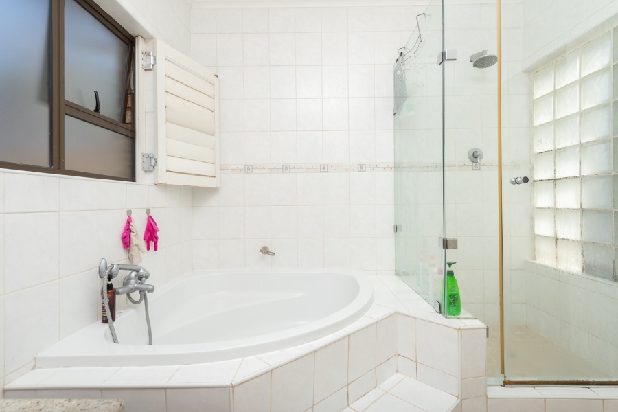 To Let 4 Bedroom Property for Rent in Meyersdal Gauteng