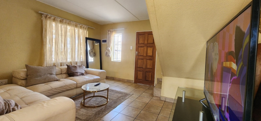 3 Bedroom Property for Sale in Albertsdal Gauteng