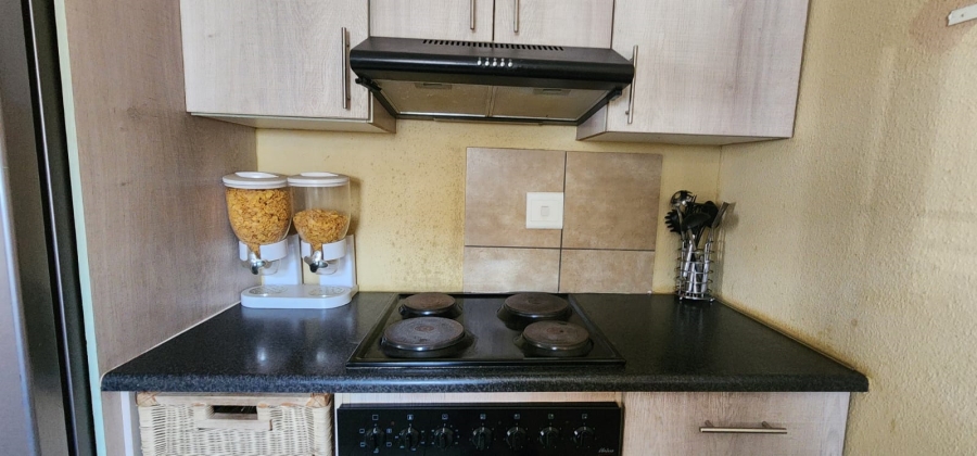 3 Bedroom Property for Sale in Albertsdal Gauteng