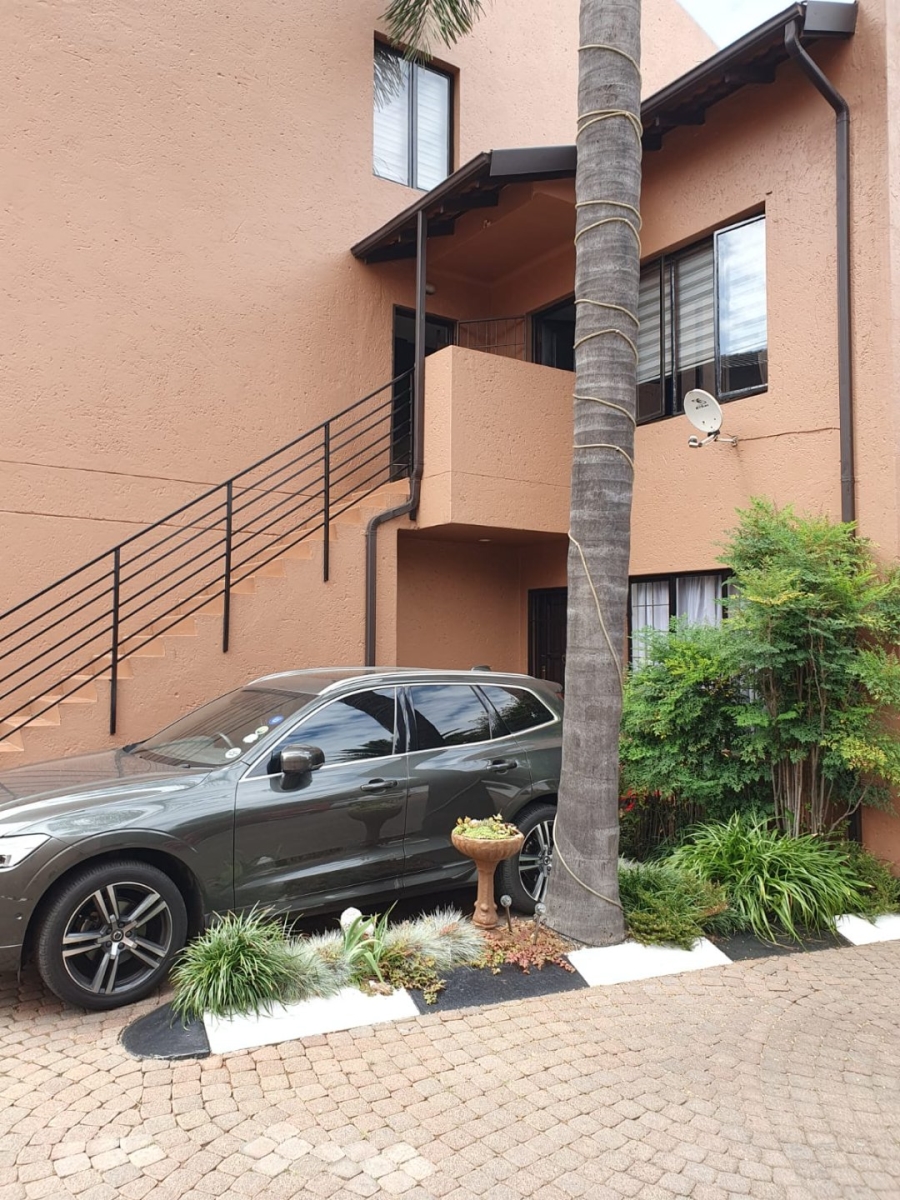 To Let 2 Bedroom Property for Rent in Buurendal Gauteng