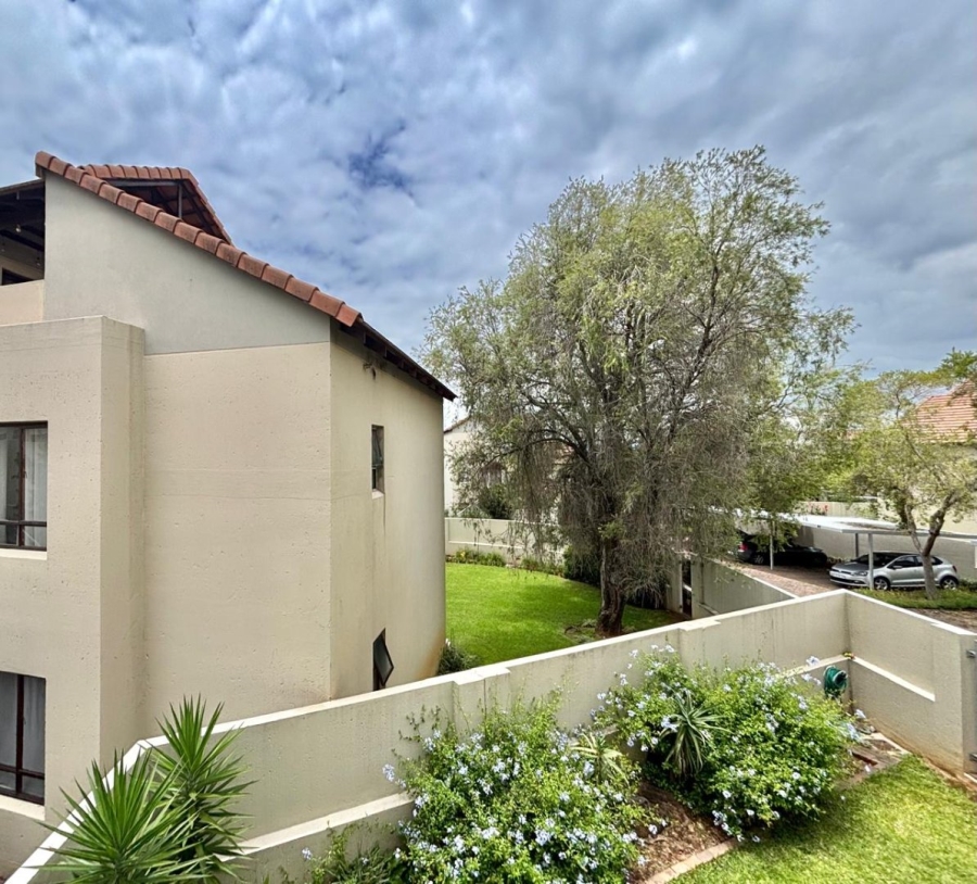 2 Bedroom Property for Sale in Fourways Gauteng