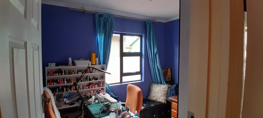 3 Bedroom Property for Sale in Windmill Park Gauteng