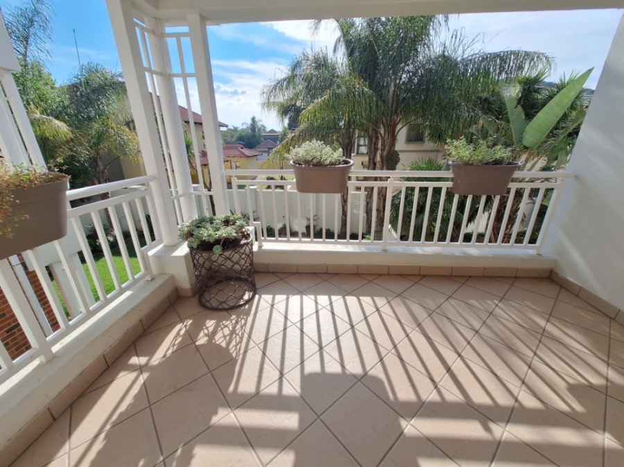 2 Bedroom Property for Sale in Greenstone Hill Gauteng