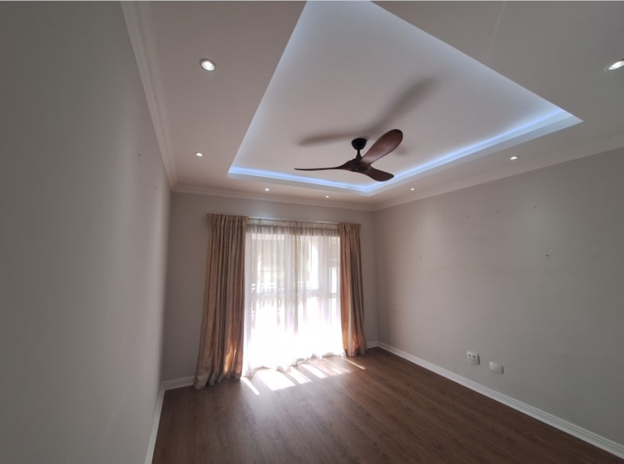 2 Bedroom Property for Sale in Greenstone Hill Gauteng