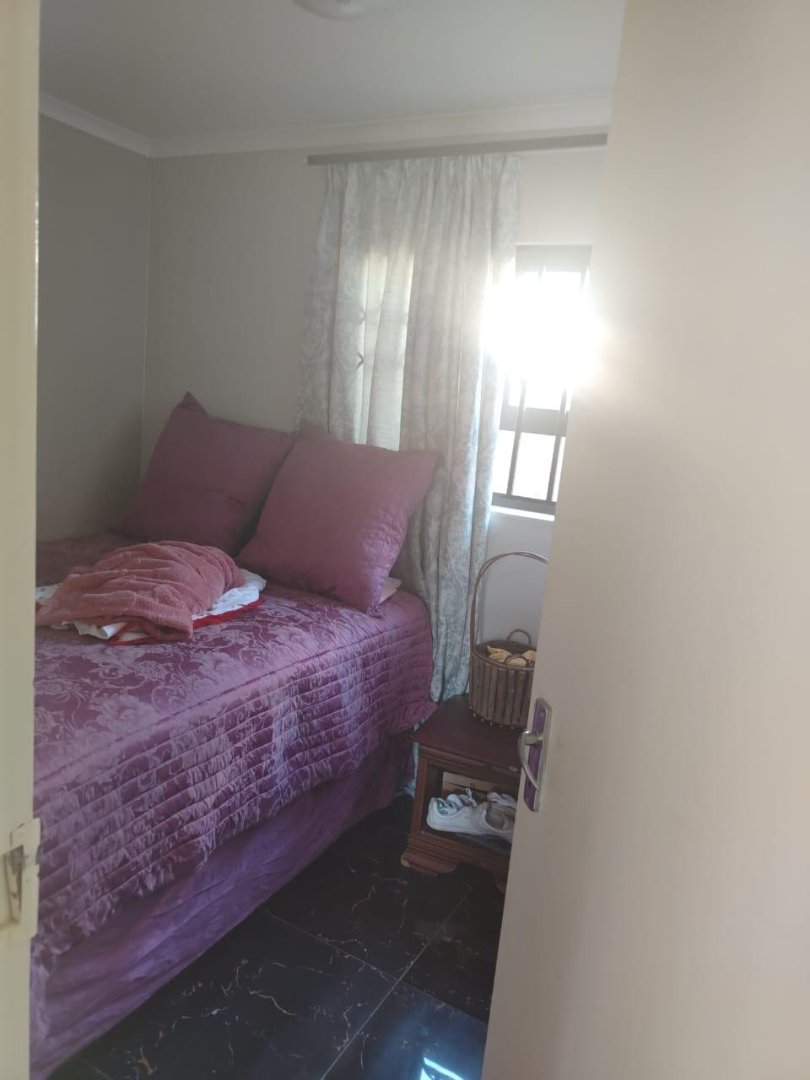 3 Bedroom Property for Sale in Windmill Park Gauteng