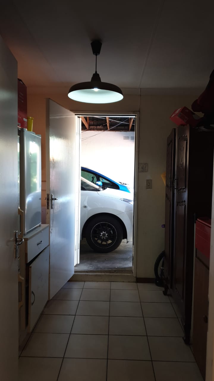 4 Bedroom Property for Sale in Whitney Gardens Gauteng