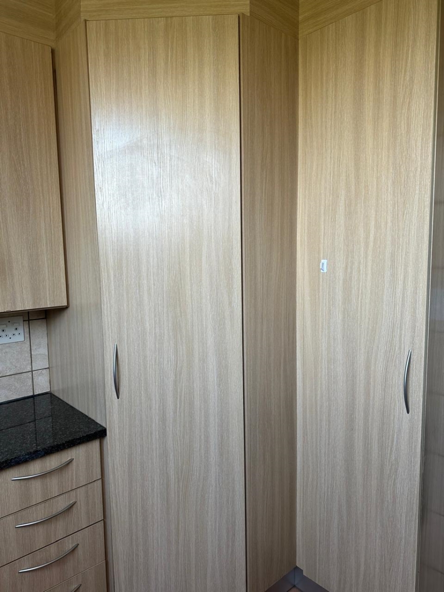 To Let 3 Bedroom Property for Rent in Groenkloof Gauteng