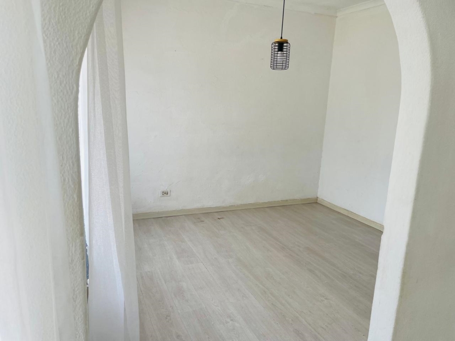 3 Bedroom Property for Sale in Dawn Park Gauteng