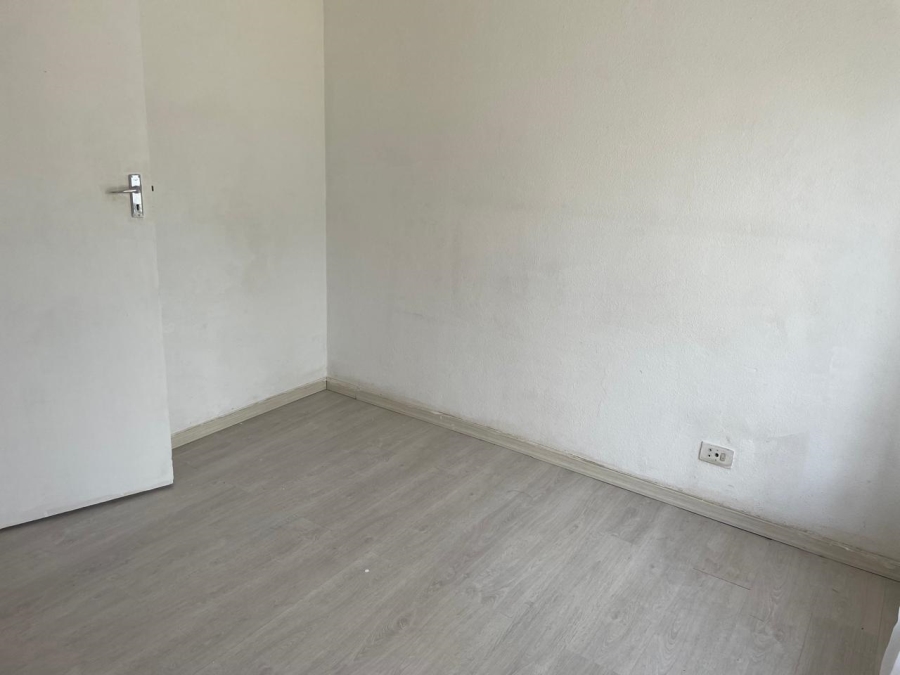 3 Bedroom Property for Sale in Dawn Park Gauteng