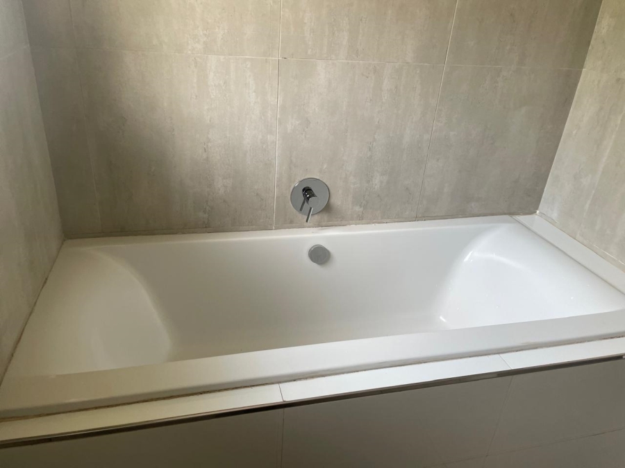 3 Bedroom Property for Sale in Dawn Park Gauteng