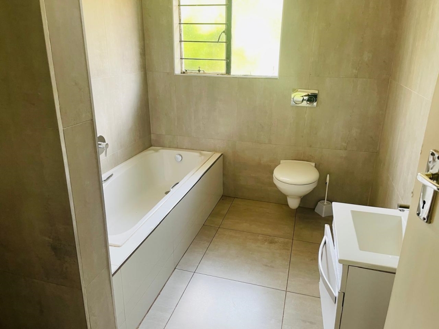 3 Bedroom Property for Sale in Dawn Park Gauteng