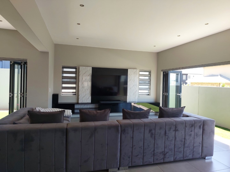 To Let 3 Bedroom Property for Rent in Olivedale Gauteng