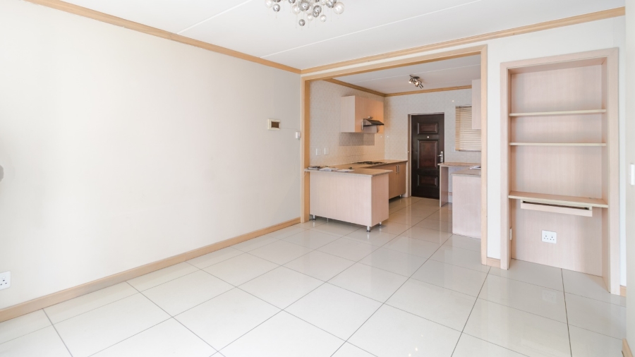 2 Bedroom Property for Sale in Noordwyk Gauteng