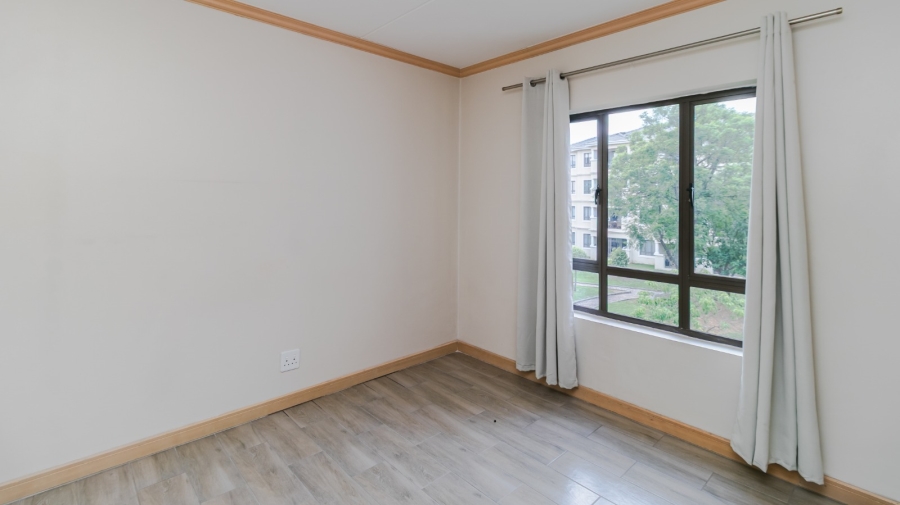 2 Bedroom Property for Sale in Noordwyk Gauteng