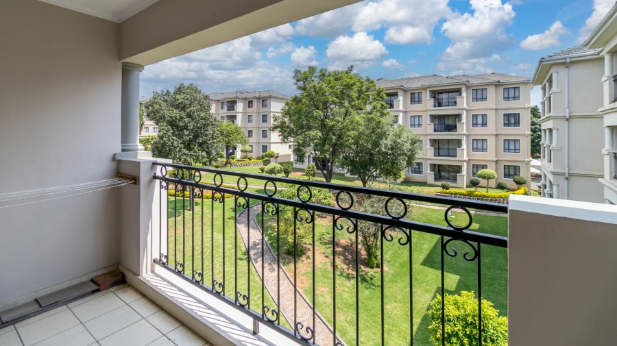 2 Bedroom Property for Sale in Noordwyk Gauteng