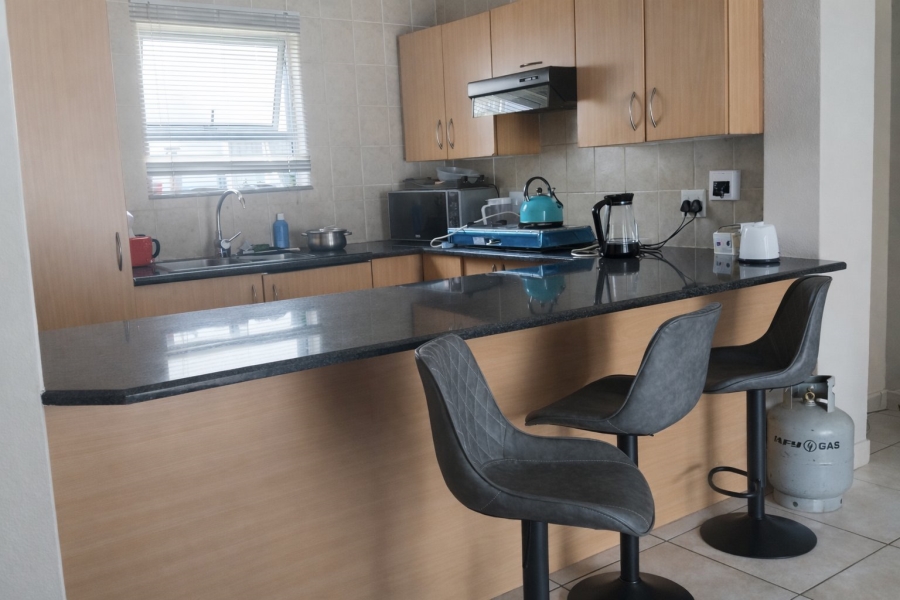 To Let 2 Bedroom Property for Rent in Klipfontein Gauteng