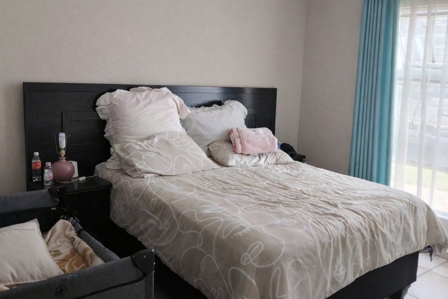 To Let 2 Bedroom Property for Rent in Klipfontein Gauteng