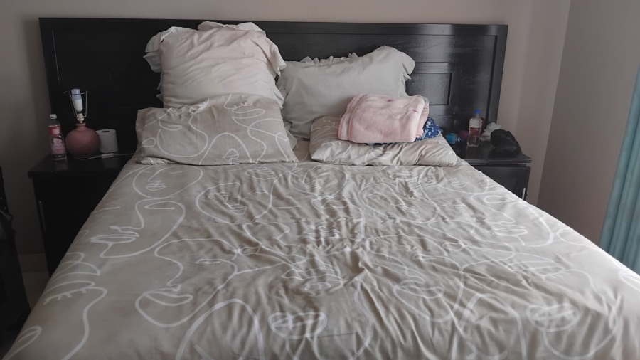 To Let 2 Bedroom Property for Rent in Klipfontein Gauteng