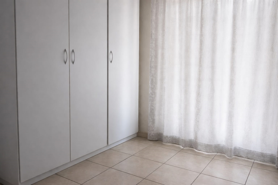 To Let 2 Bedroom Property for Rent in Klipfontein Gauteng