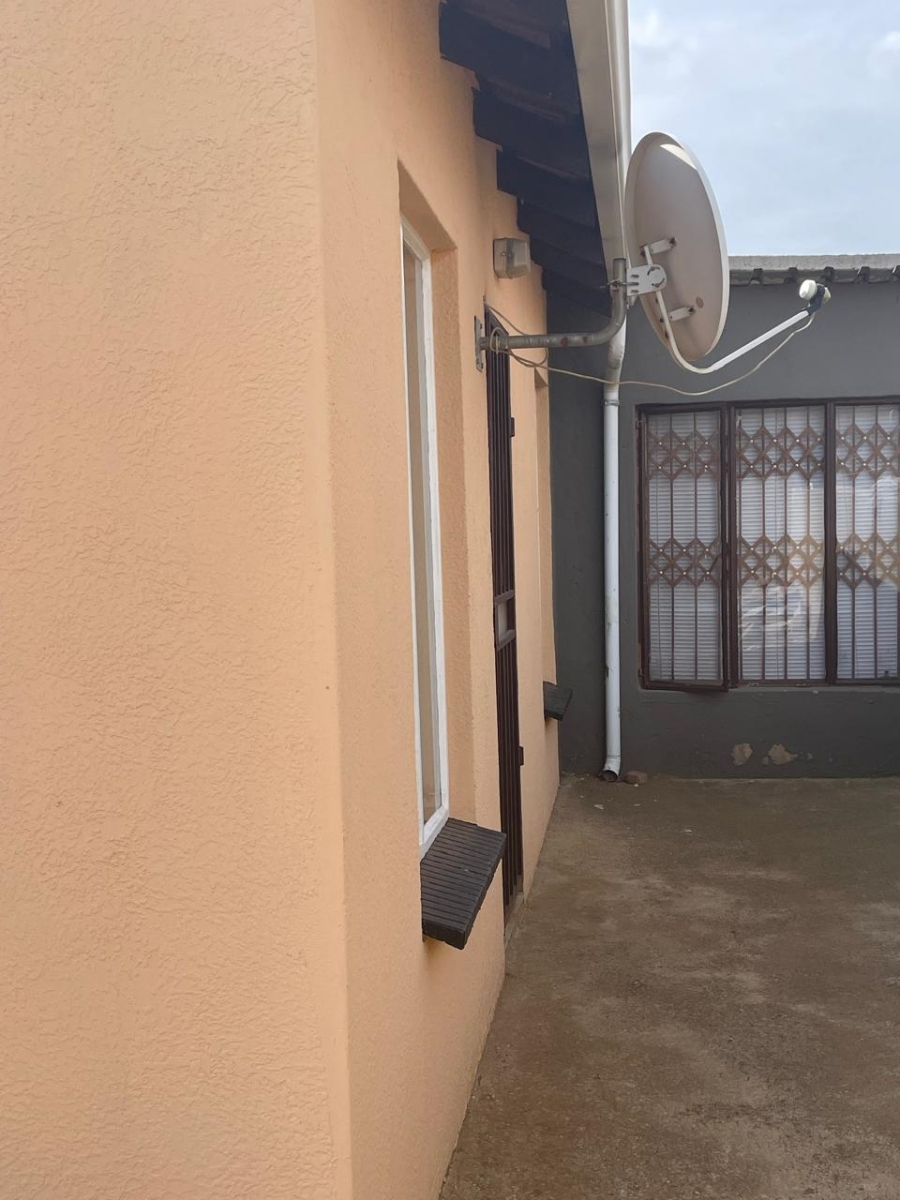 To Let 2 Bedroom Property for Rent in Windmill Park Gauteng