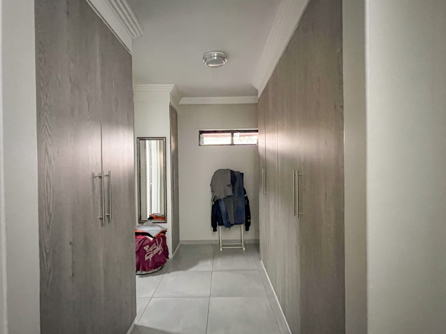 To Let 3 Bedroom Property for Rent in Bedfordview Gauteng