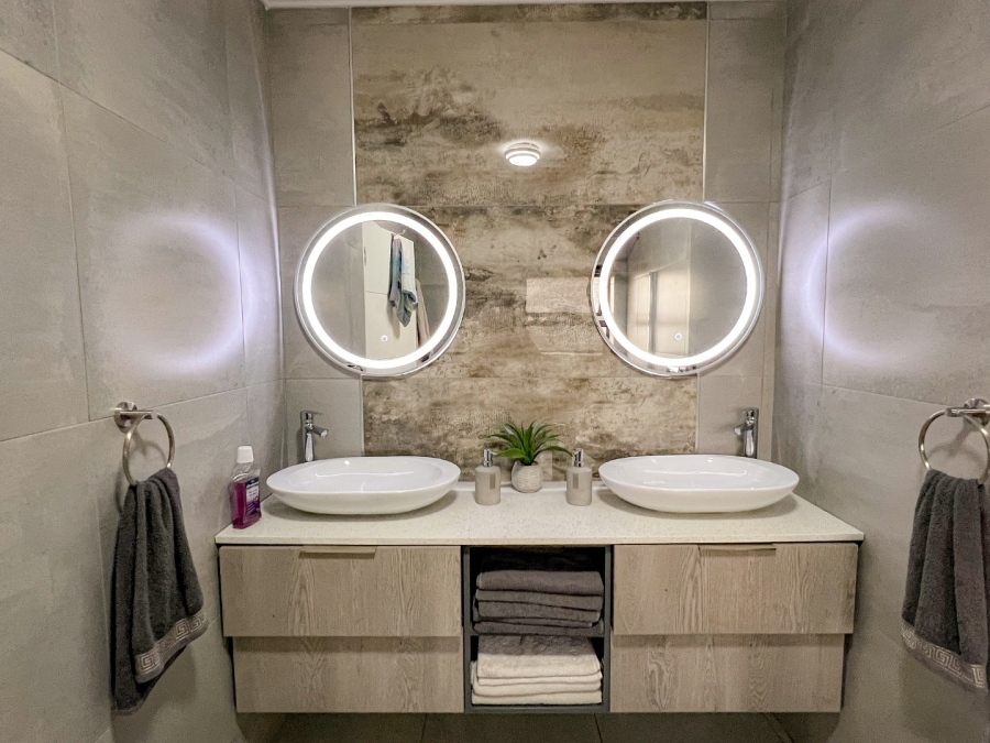 To Let 3 Bedroom Property for Rent in Bedfordview Gauteng